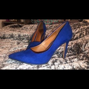 Electric Blue Pumps